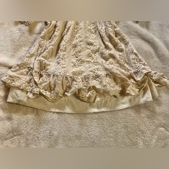 Cream Lace Babydoll Top 🍰 - Picture 3 of 6